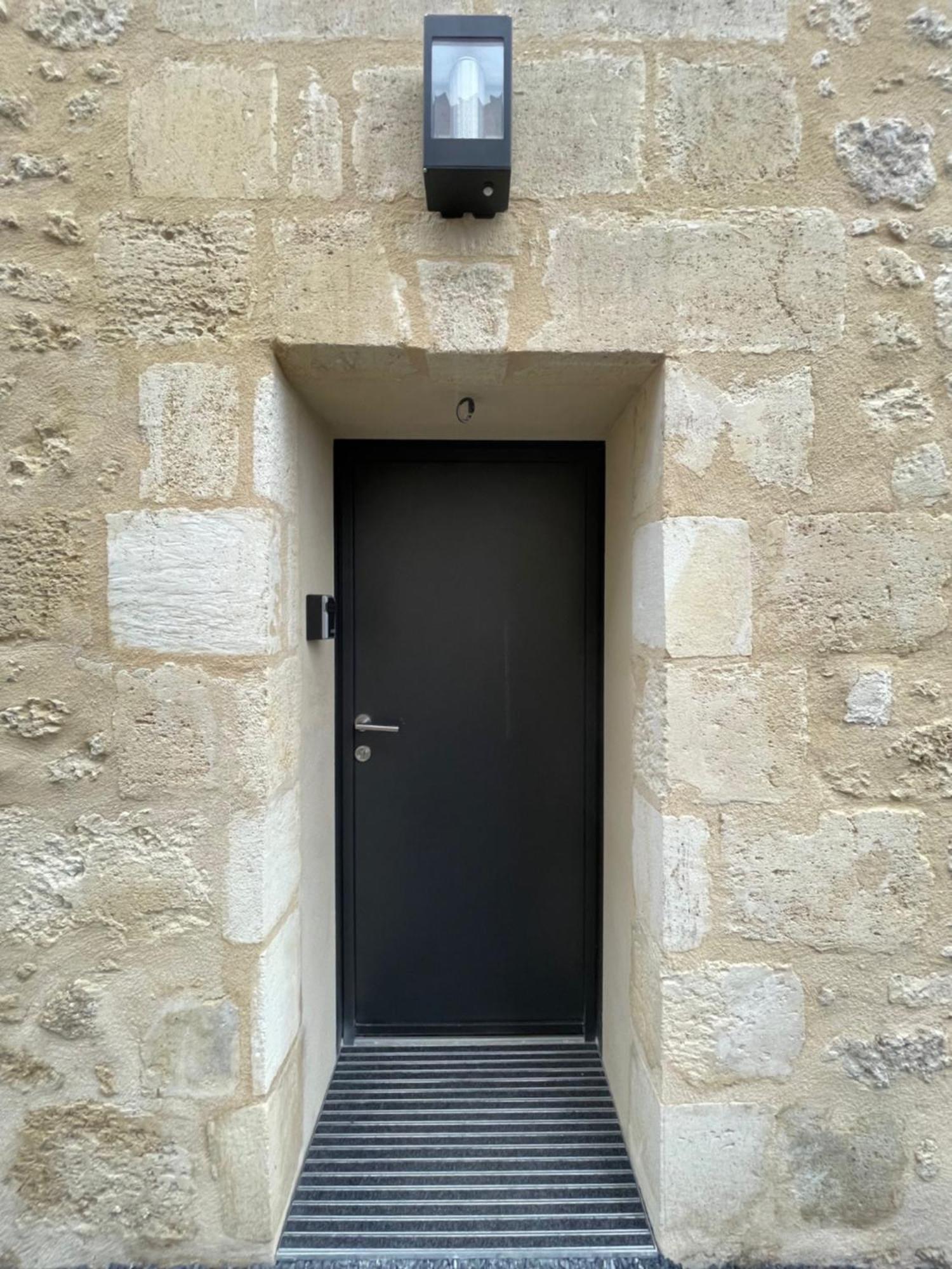 Neuf Et Design *